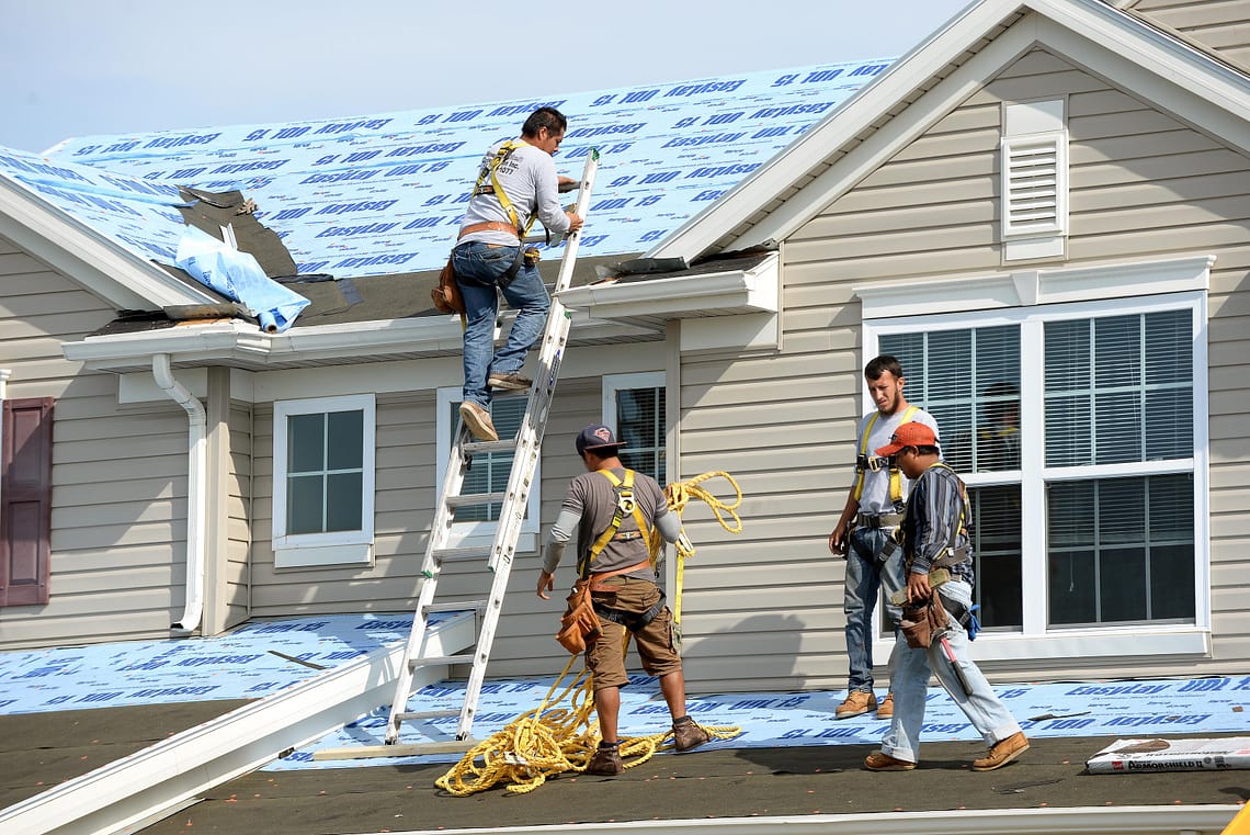 Considerations when Hiring a Roofing Contractor