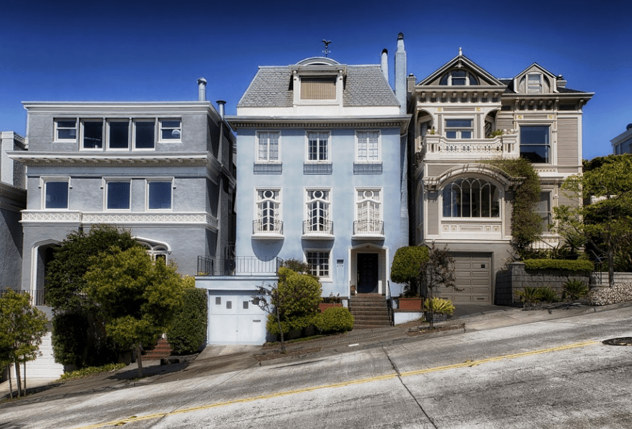 big houses under the blue sky